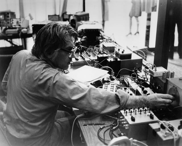 Air: Steve McCall, Fred Hopkins + Henry Threadgill
